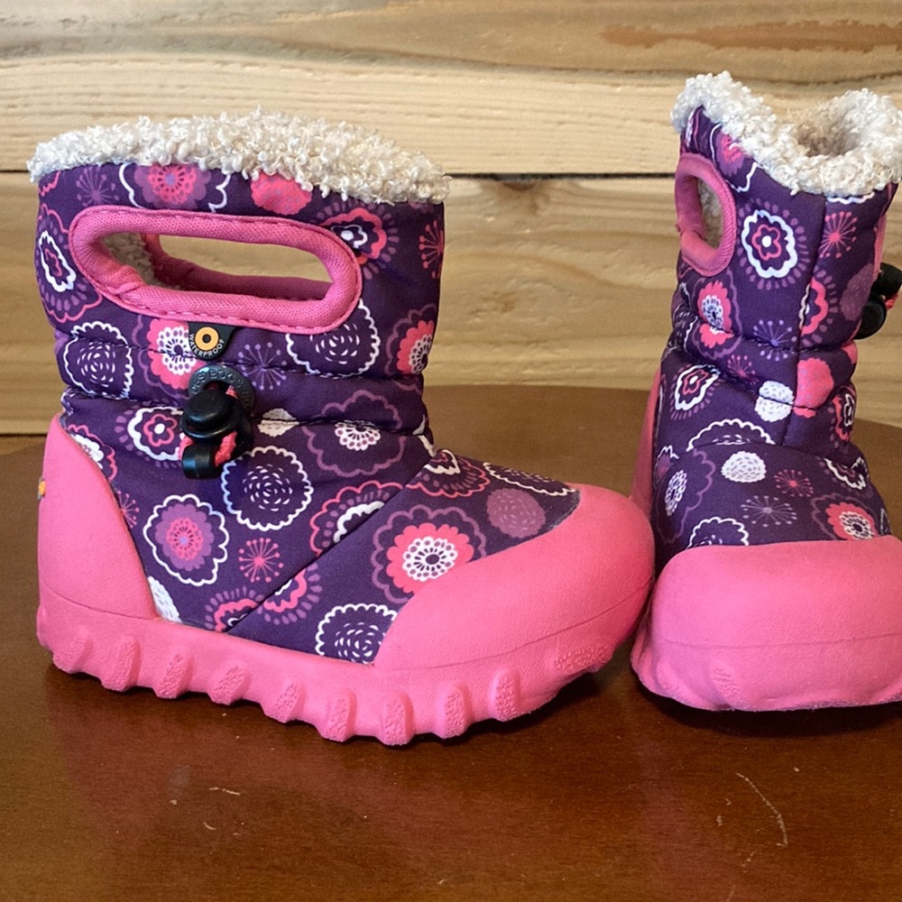 BOGS toddler snow boots
